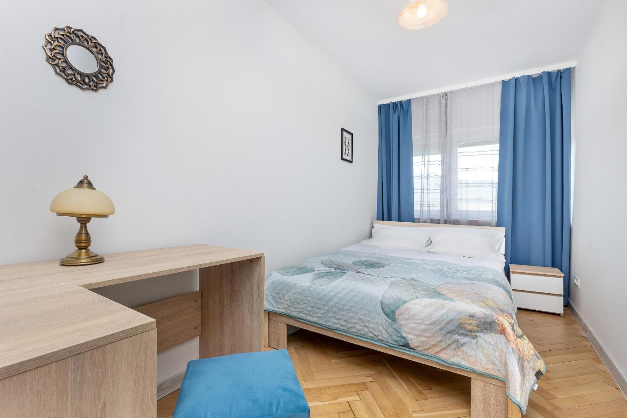 Cozy And Comfortable Wola Apartment By Noclegi Renters Warsaw Exterior photo